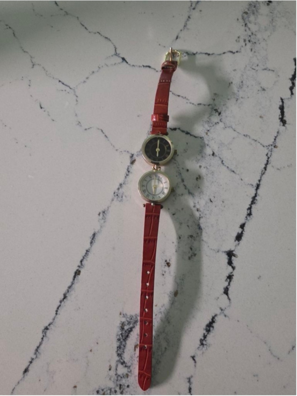 Women's Unbranded Red and Silver Dual Face Watch, One Size - Picture 6 of 10